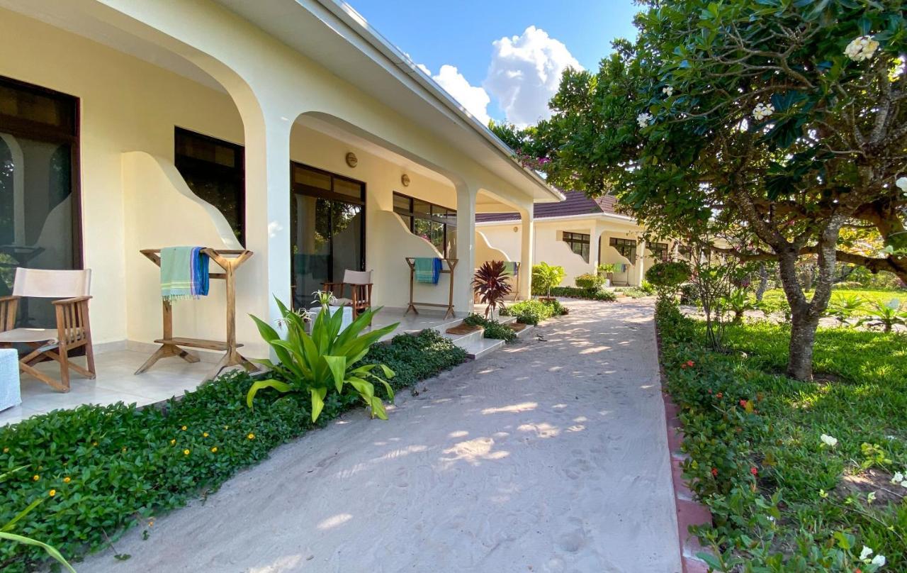 Butiama Bustani Hotel Kilindoni Exterior photo